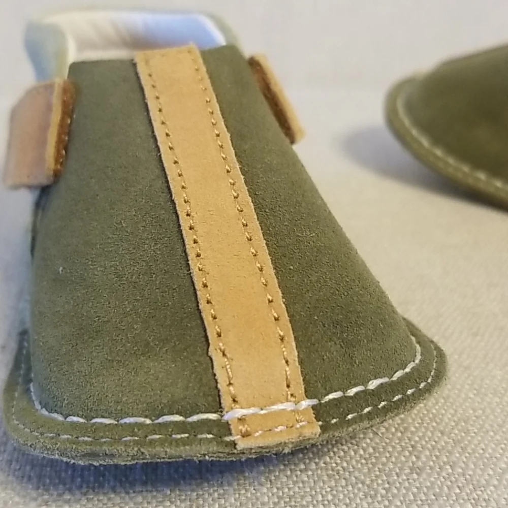 Pipit Stripe Suede Toddler Shoes in Olive/Tan